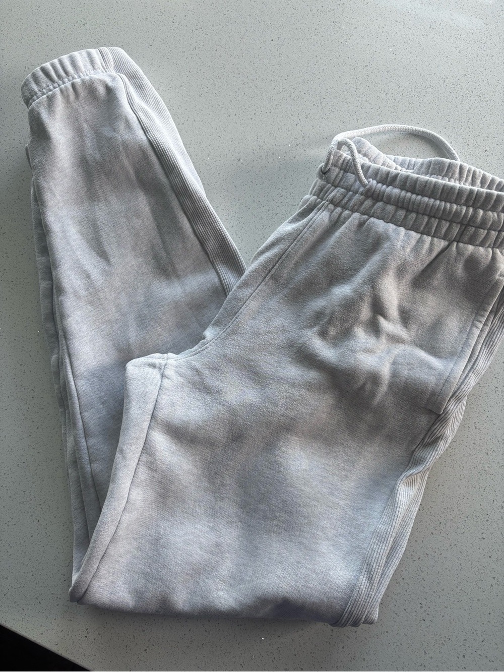 Tna Cozy AF ladies sweatpants - Aritzia - Picture 4 of 5